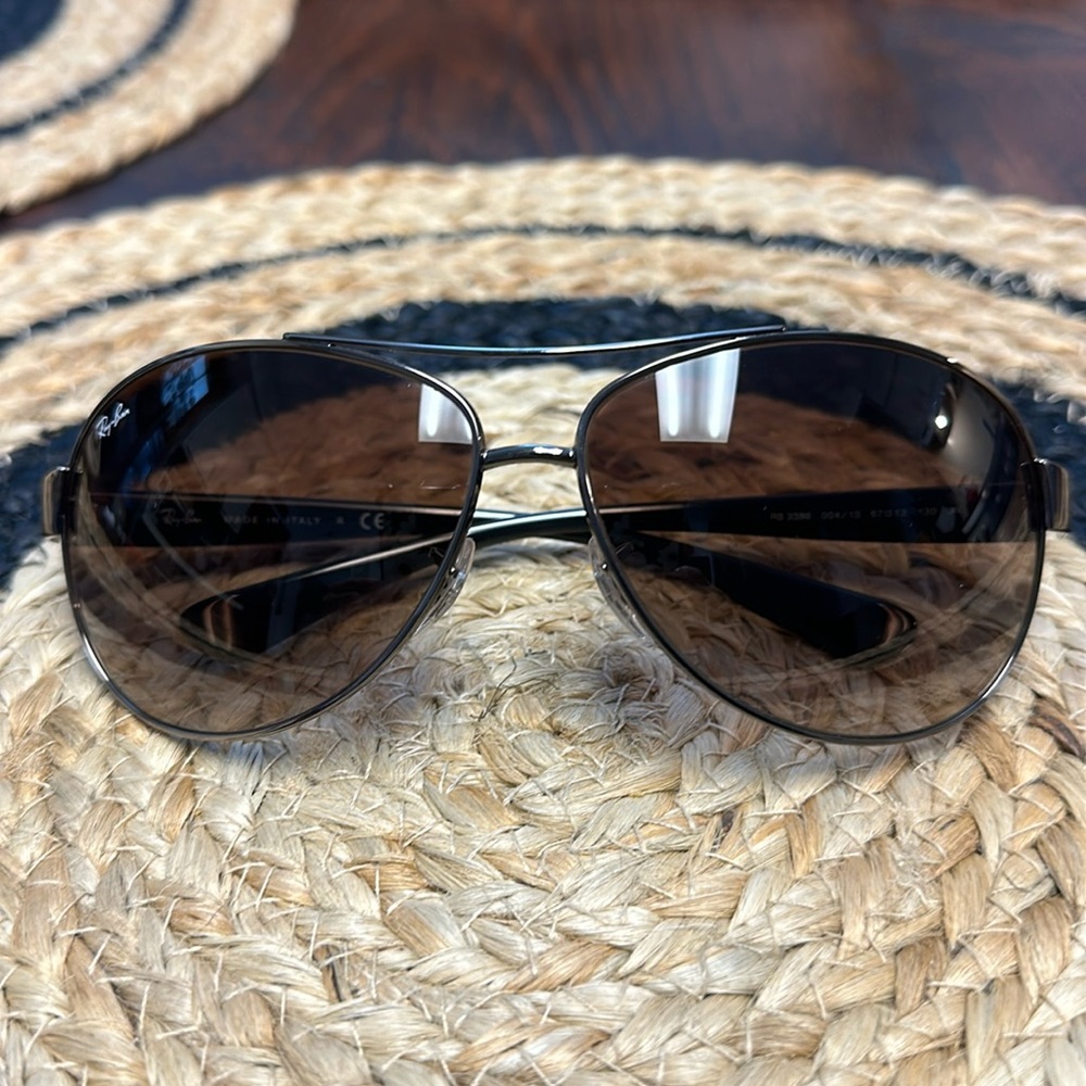 Ray-Ban Aviator Sunglasses